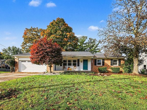 6833 Aleda Avenue SE, Grand Rapids, MI 49508