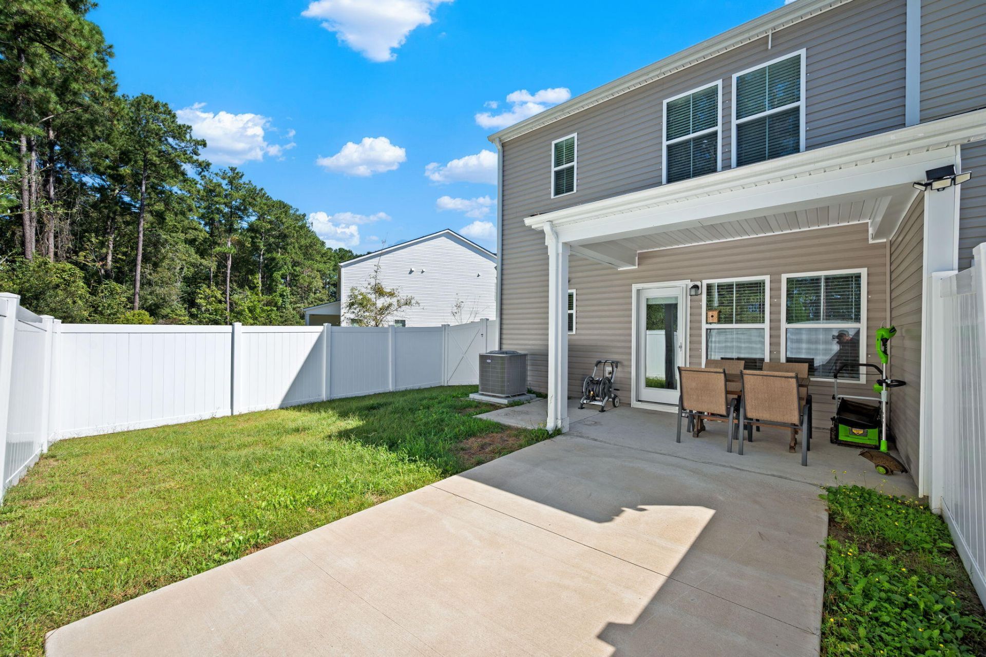 4023 E Associate Drive Photo 27