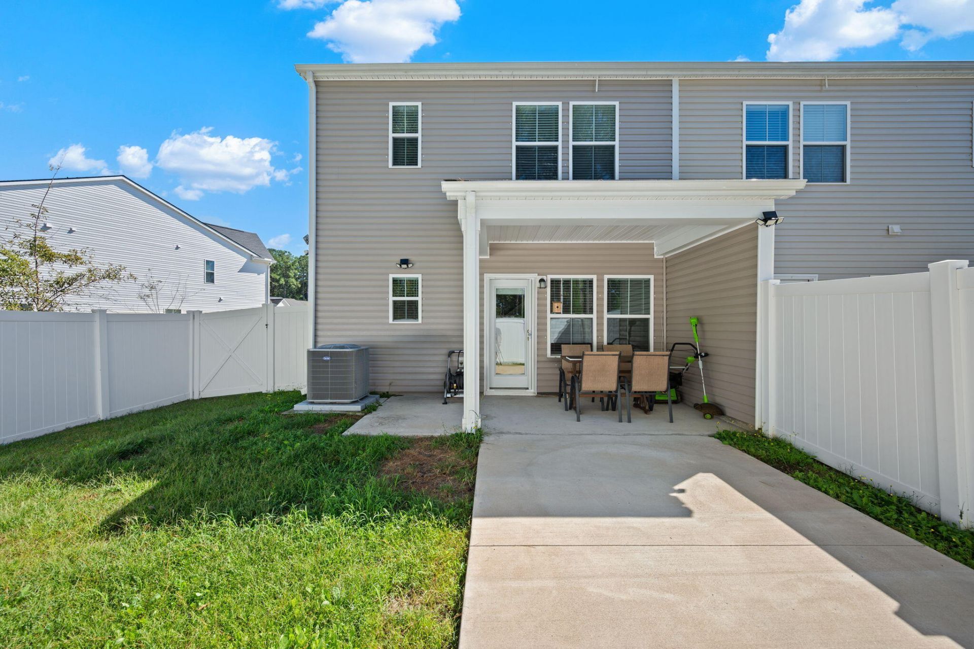 4023 E Associate Drive Photo 28