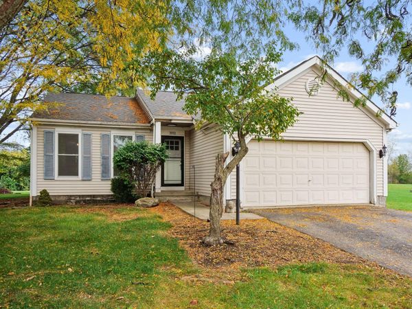 3552 Vintage Woods Drive , Hilliard, OH 43026