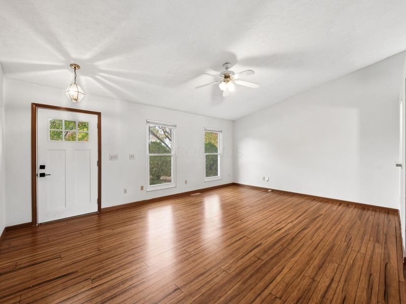 3552 Vintage Woods Drive , Hilliard, OH 43026 Photo 5
