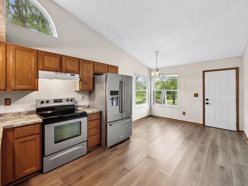 3552 Vintage Woods Drive , Hilliard, OH 43026 Photo 6