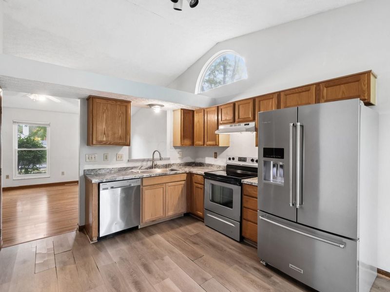 3552 Vintage Woods Drive , Hilliard, OH 43026 Photo 7