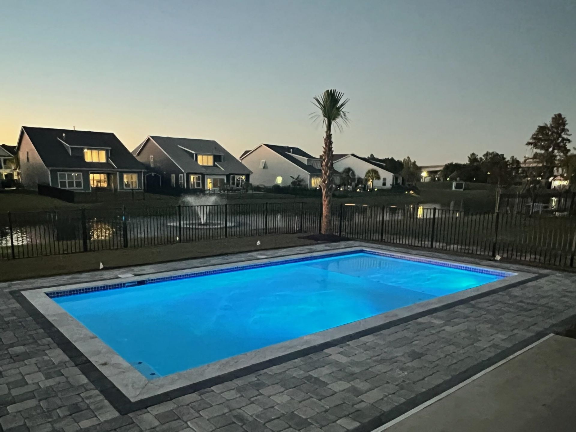 346 Harbour View Dr.  Photo 12