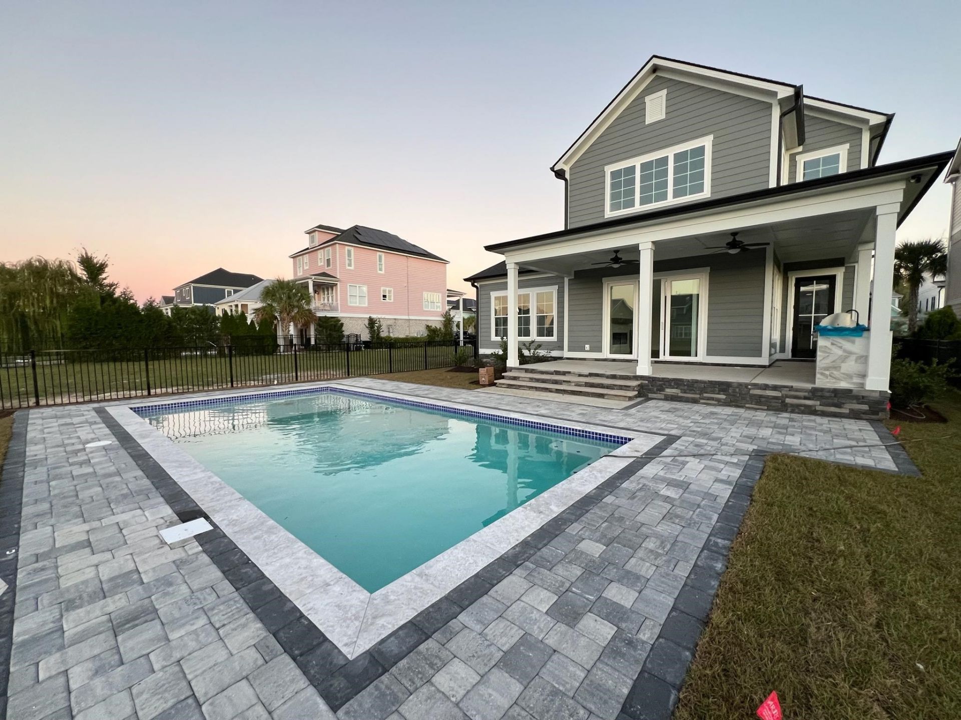 346 Harbour View Dr.  Photo 8