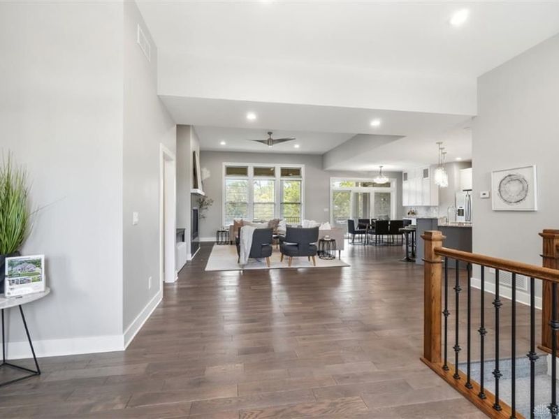 8009 Bennington Drive, West Chester, OH 45241 Photo 7