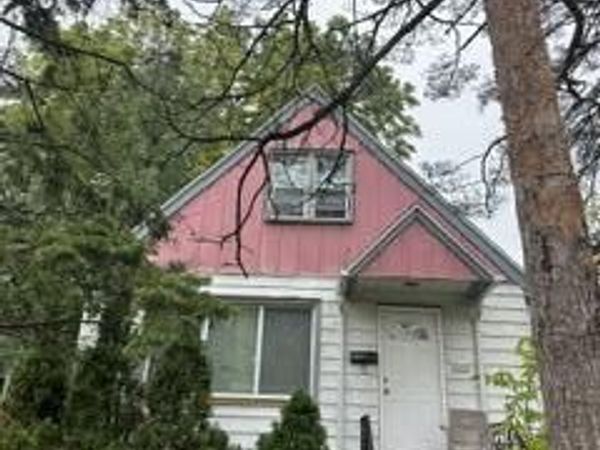 2225 W Hampton AVENUE, Milwaukee, WI 53209