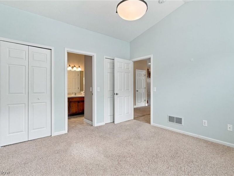 4214 Greenway Trail Street NW, Massillon, OH 44647 Photo 10