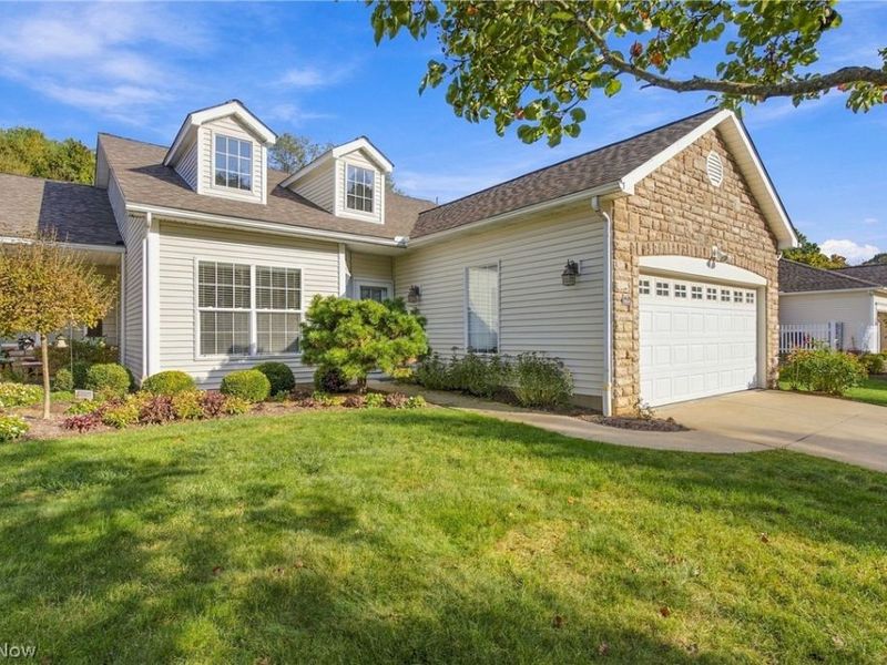 4214 Greenway Trail Street NW, Massillon, OH 44647 Photo 5