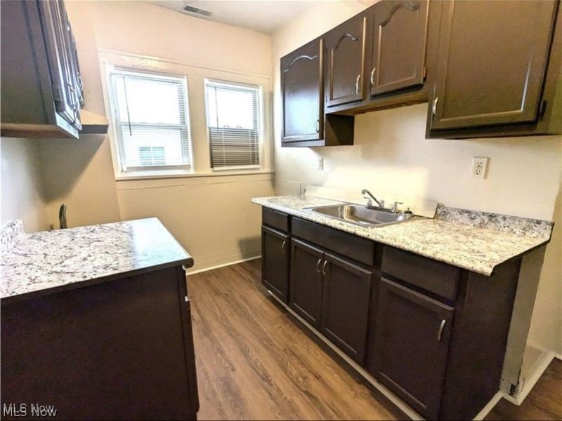 317 E 156th Street, Unit 1, Cleveland, OH 44110 Photo 7