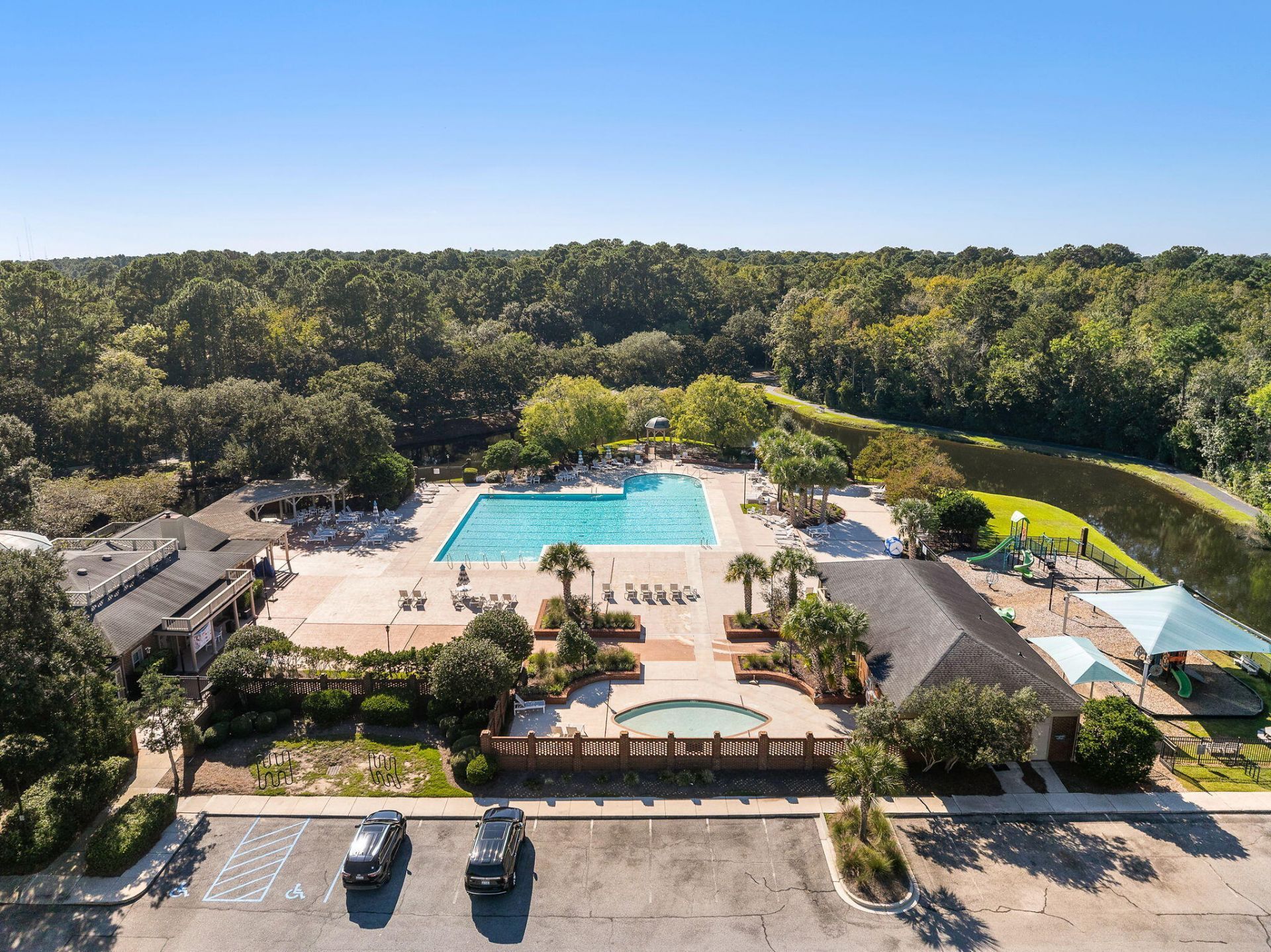 2709 Tybee Pass Photo 32