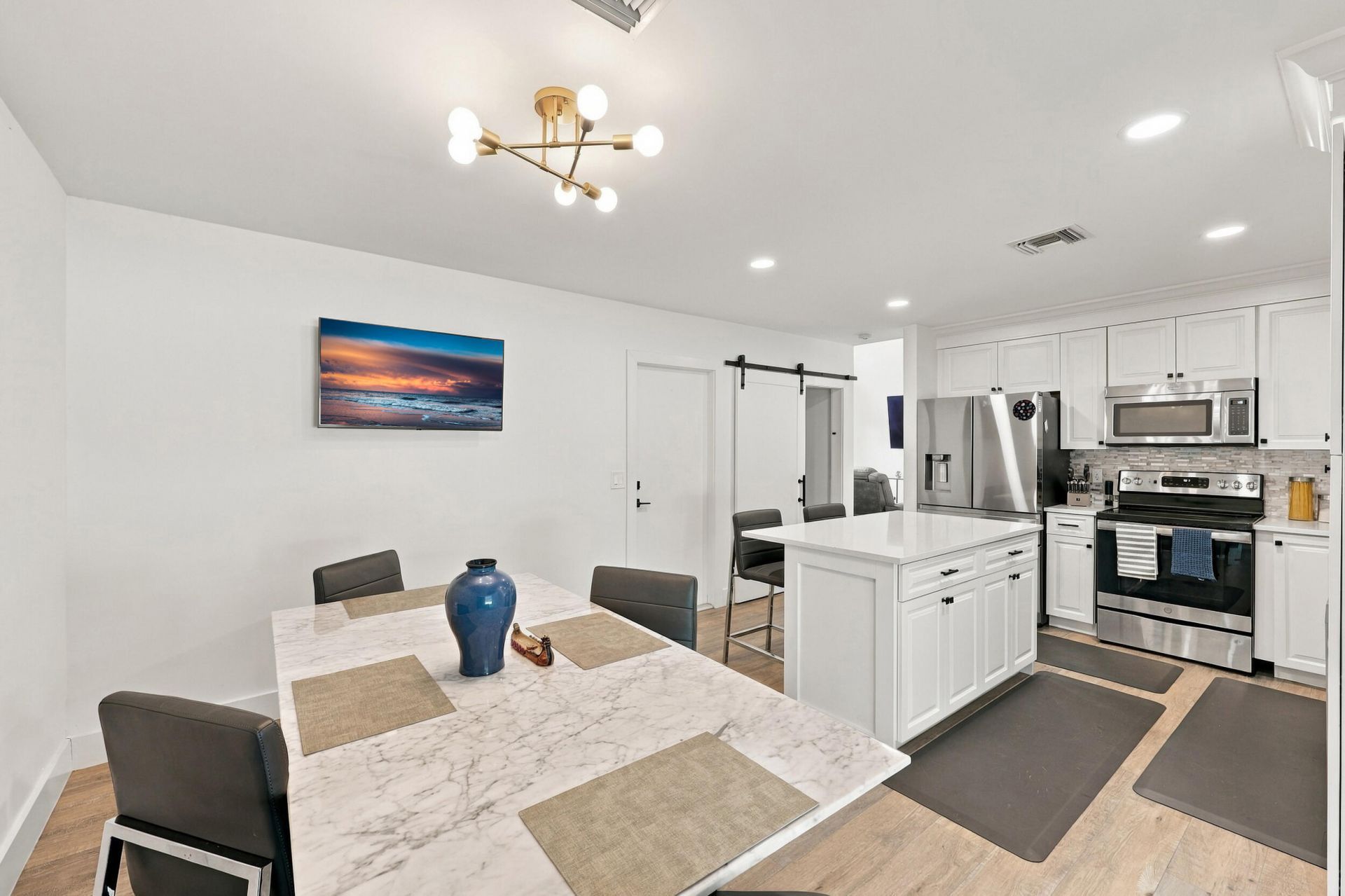 6833 Barnwell Drive, Boynton Beach, FL 33437 Photo