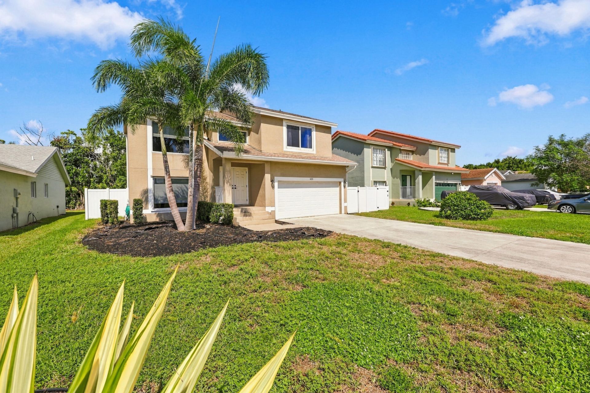 6833 Barnwell Drive, Boynton Beach, FL 33437 Photo
