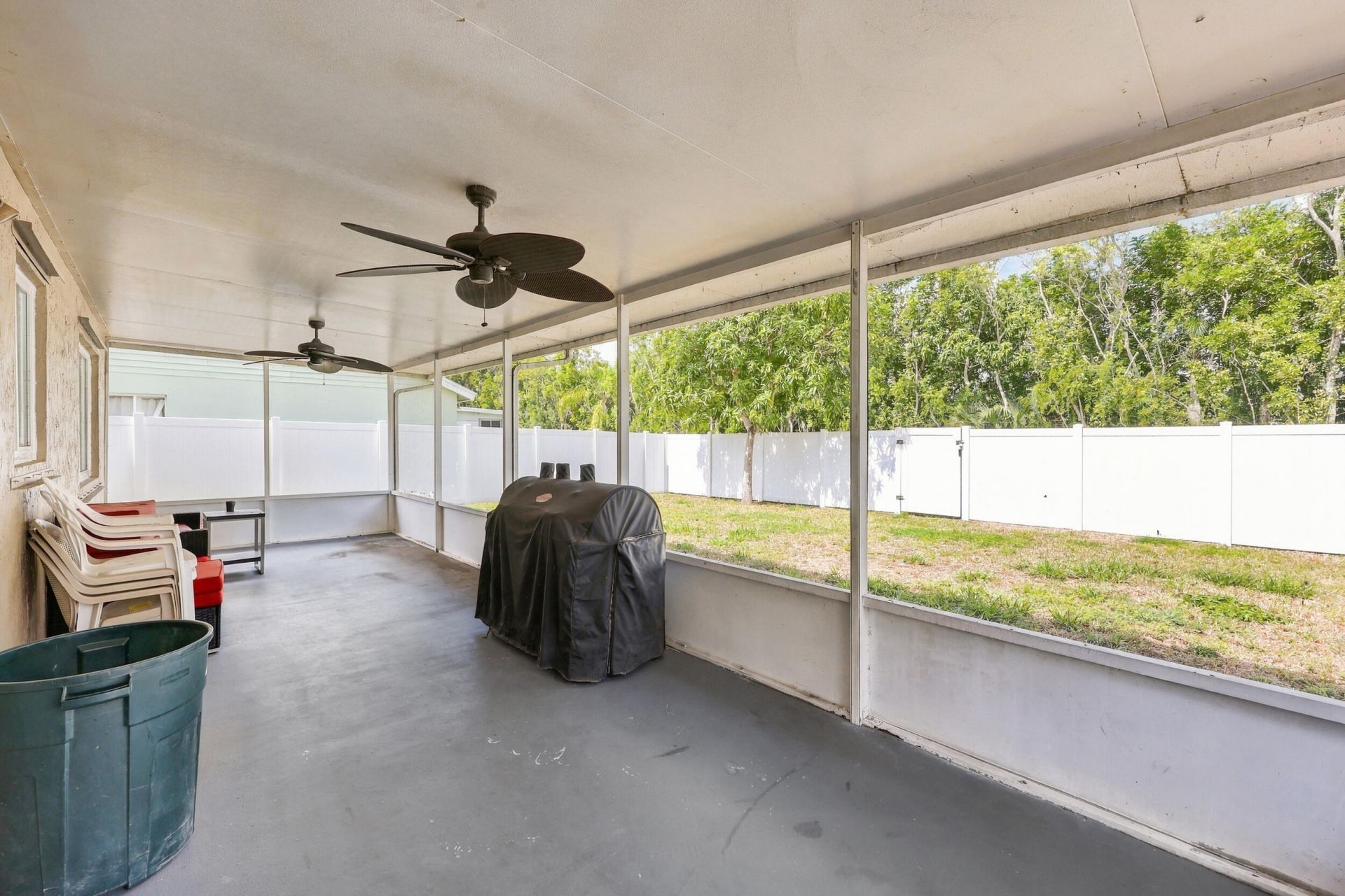 6833 Barnwell Drive, Boynton Beach, FL 33437 Photo