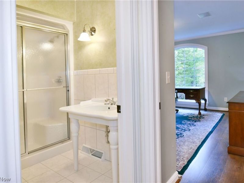 540 Warner Road, Hubbard, OH 44425 Photo 25
