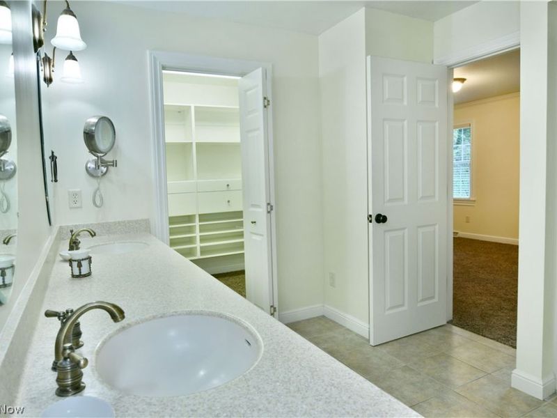 540 Warner Road, Hubbard, OH 44425 Photo 32