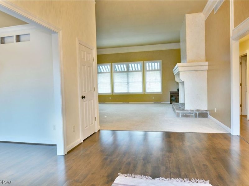 540 Warner Road, Hubbard, OH 44425 Photo 4