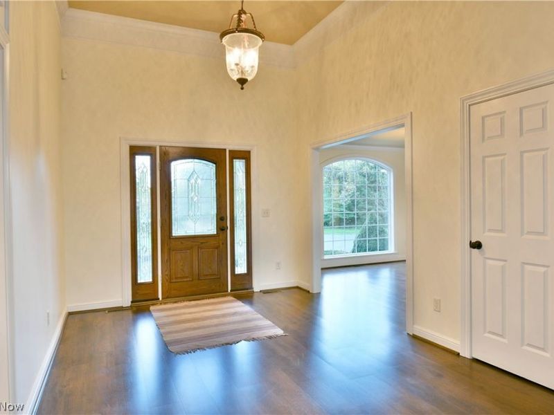 540 Warner Road, Hubbard, OH 44425 Photo 5