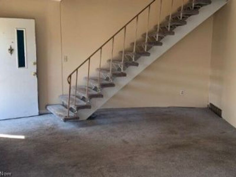 27901 Mills Avenue, Unit 1B, Euclid, OH 44132 Photo 3