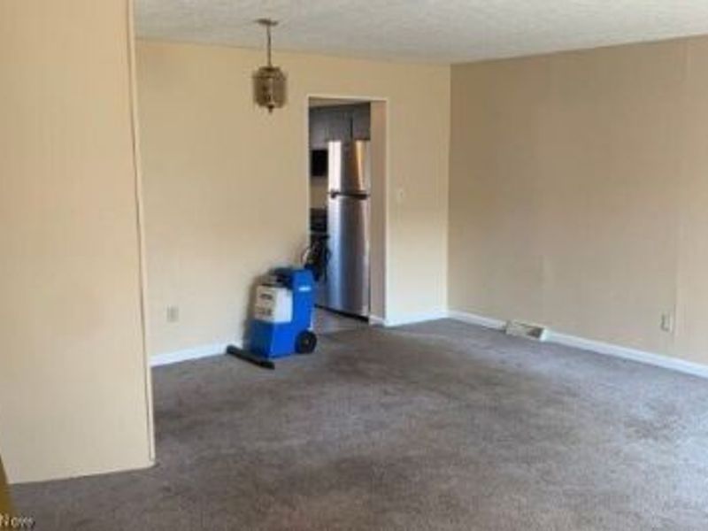 27901 Mills Avenue, Unit 1B, Euclid, OH 44132 Photo 4