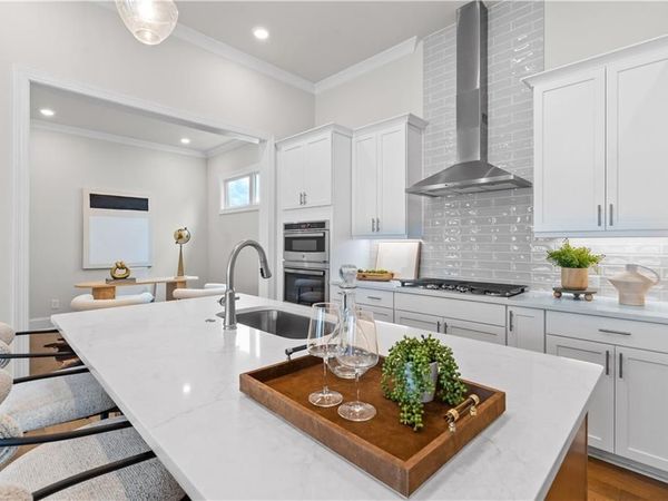667 Beechwood Way , Hoschton, GA 30548