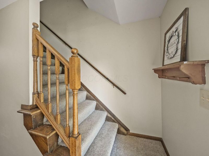 2000 Queensbridge Drive, Columbus, OH 43235 Photo 27
