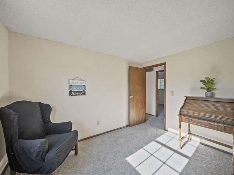2000 Queensbridge Drive, Columbus, OH 43235 Photo 35