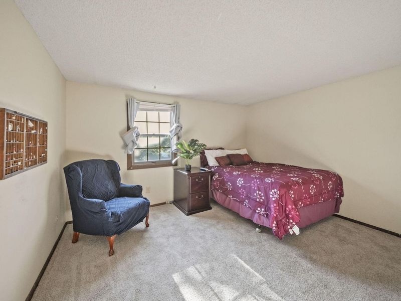 2000 Queensbridge Drive, Columbus, OH 43235 Photo 38