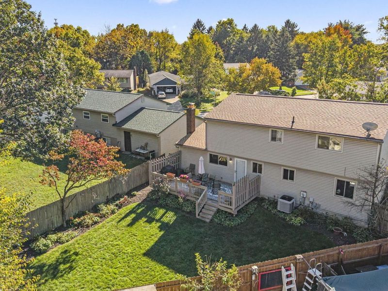 2000 Queensbridge Drive, Columbus, OH 43235 Photo 71
