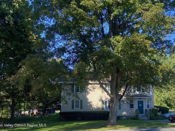 579 County Road 32, Chatham, NY 12037