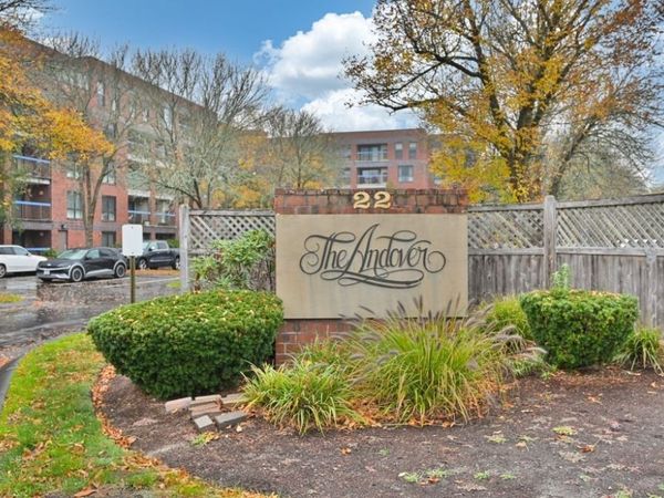 22 Railroad St, Unit 314, Andover, MA 01810