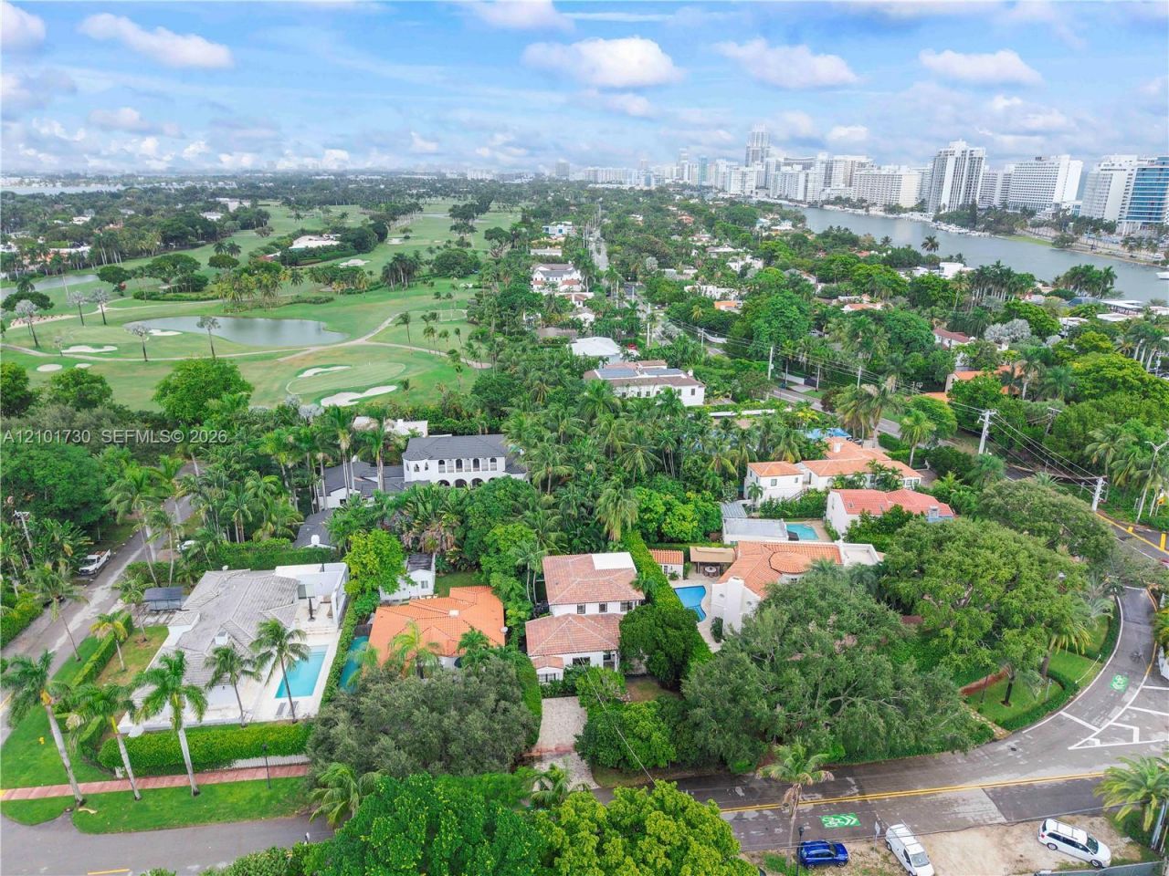 435 W 51st St, Miami Beach, FL 33140 Photo