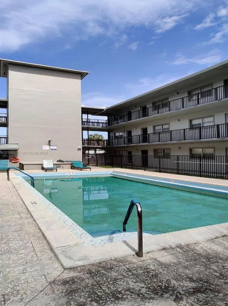 Please Call For Address, Unit 106, North Miami Beach, FL 33162 Photo