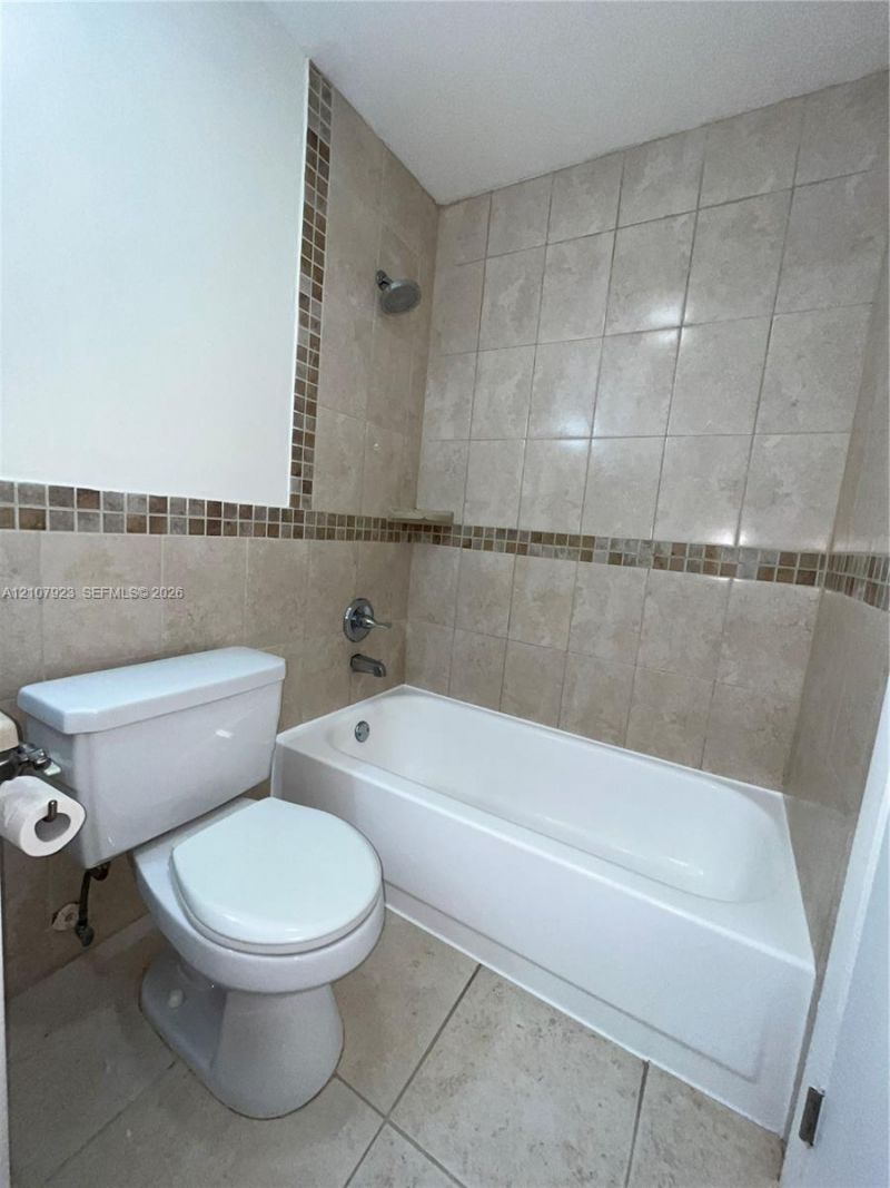 9884 NW 15th St , Unit 182, Pembroke Pines, FL 33024 Photo