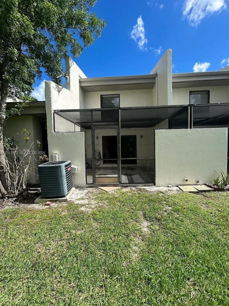 9884 NW 15th St , Unit 182, Pembroke Pines, FL 33024 Photo
