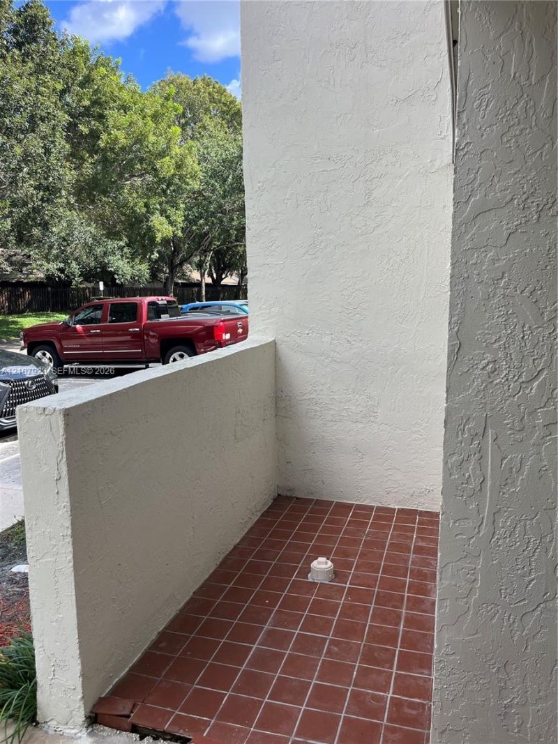 9884 NW 15th St , Unit 182, Pembroke Pines, FL 33024 Photo