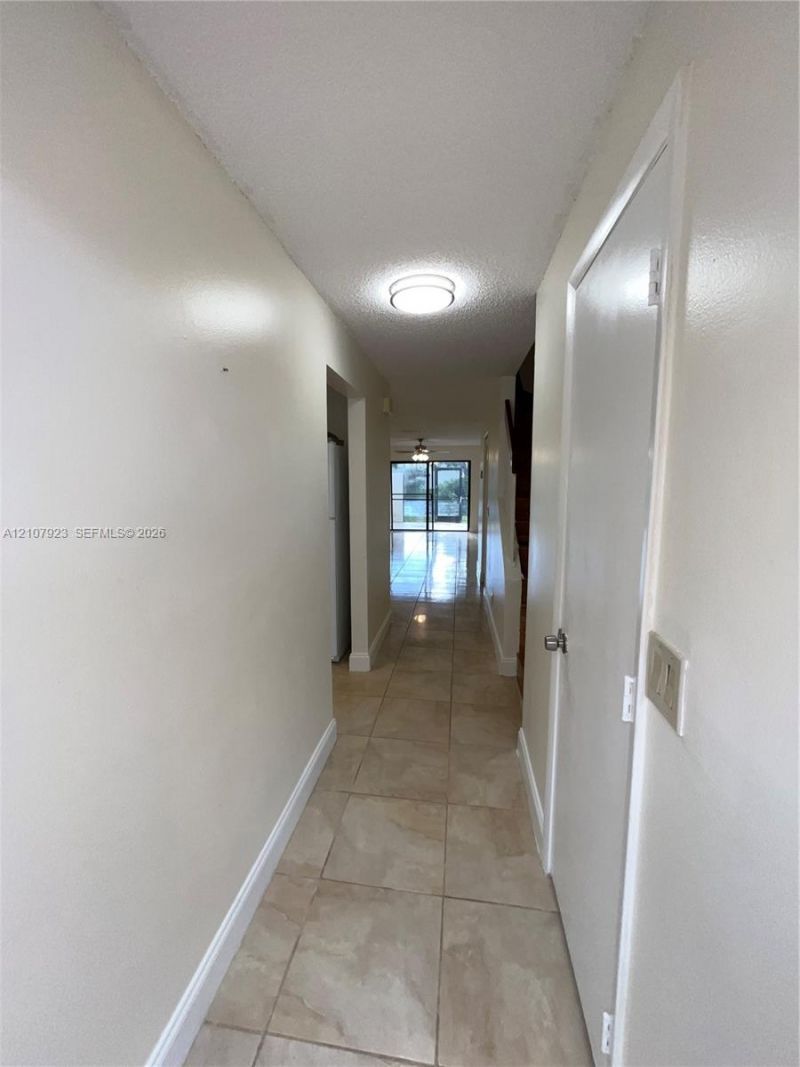 9884 NW 15th St , Unit 182, Pembroke Pines, FL 33024 Photo