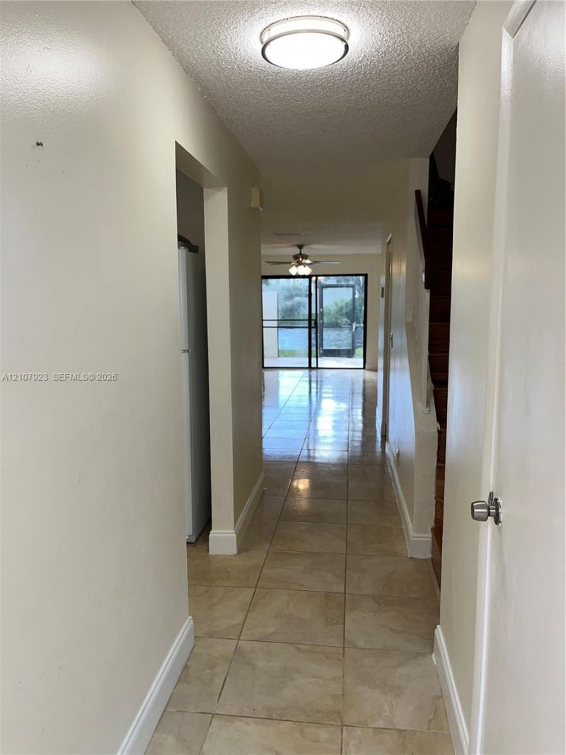 9884 NW 15th St , Unit 182, Pembroke Pines, FL 33024 Photo