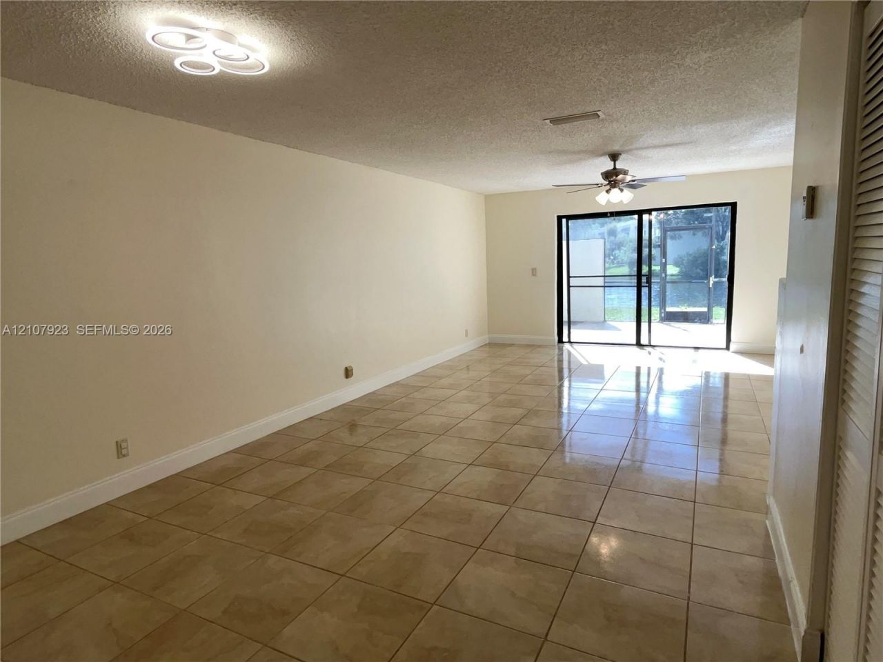 9884 NW 15th St , Unit 182, Pembroke Pines, FL 33024 Photo