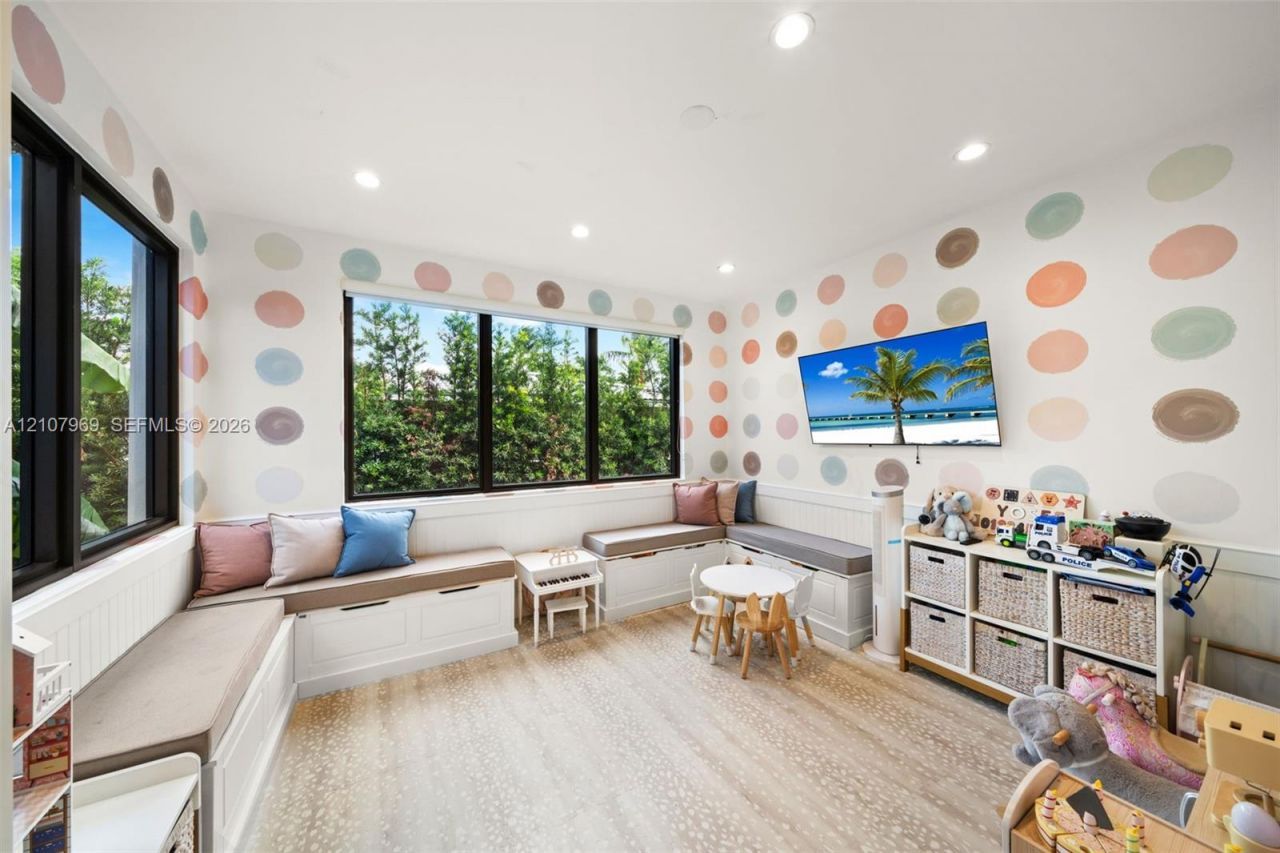 710 S Shore Dr , Miami Beach, FL 33141 Photo