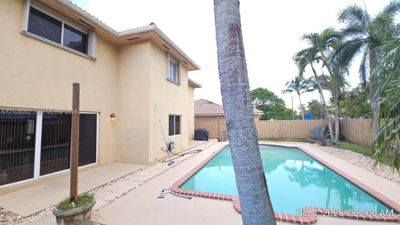 14373 SW 166th Ter , Miami, FL 33177 Photo