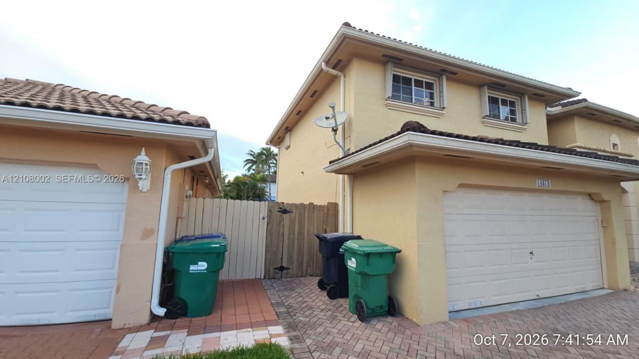 14373 SW 166th Ter , Miami, FL 33177 Photo