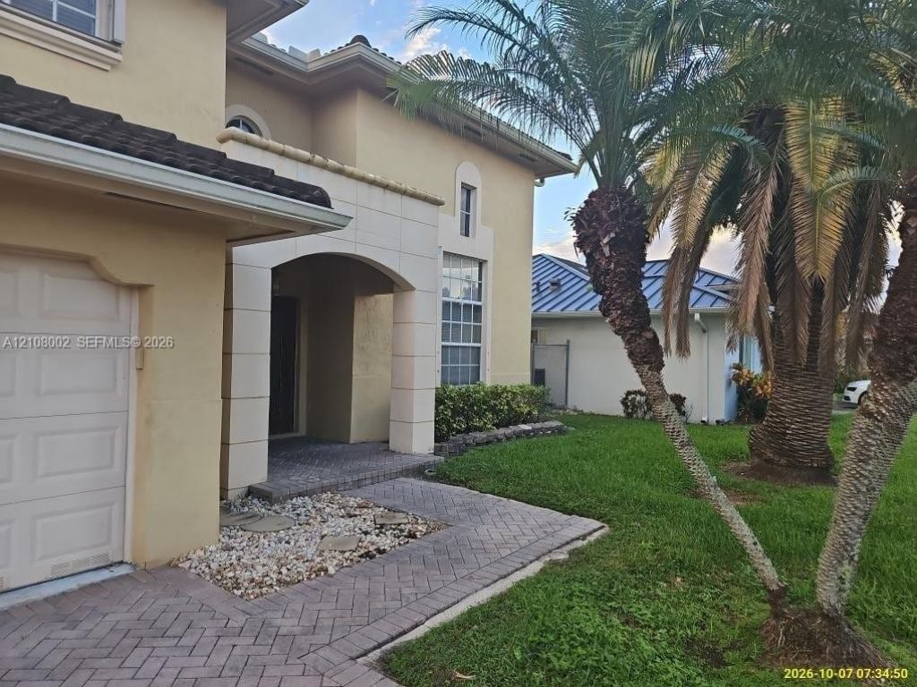 14373 SW 166th Ter , Miami, FL 33177 Photo