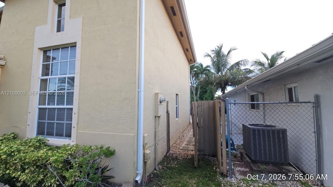 14373 SW 166th Ter , Miami, FL 33177 Photo