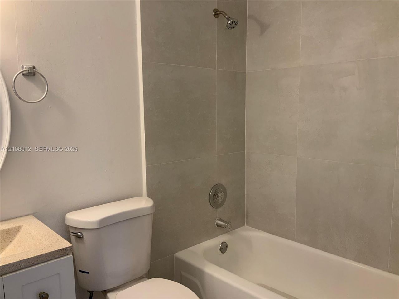 8889 Fontainebleau Blvd , Unit 403, Miami, FL 33172 Photo