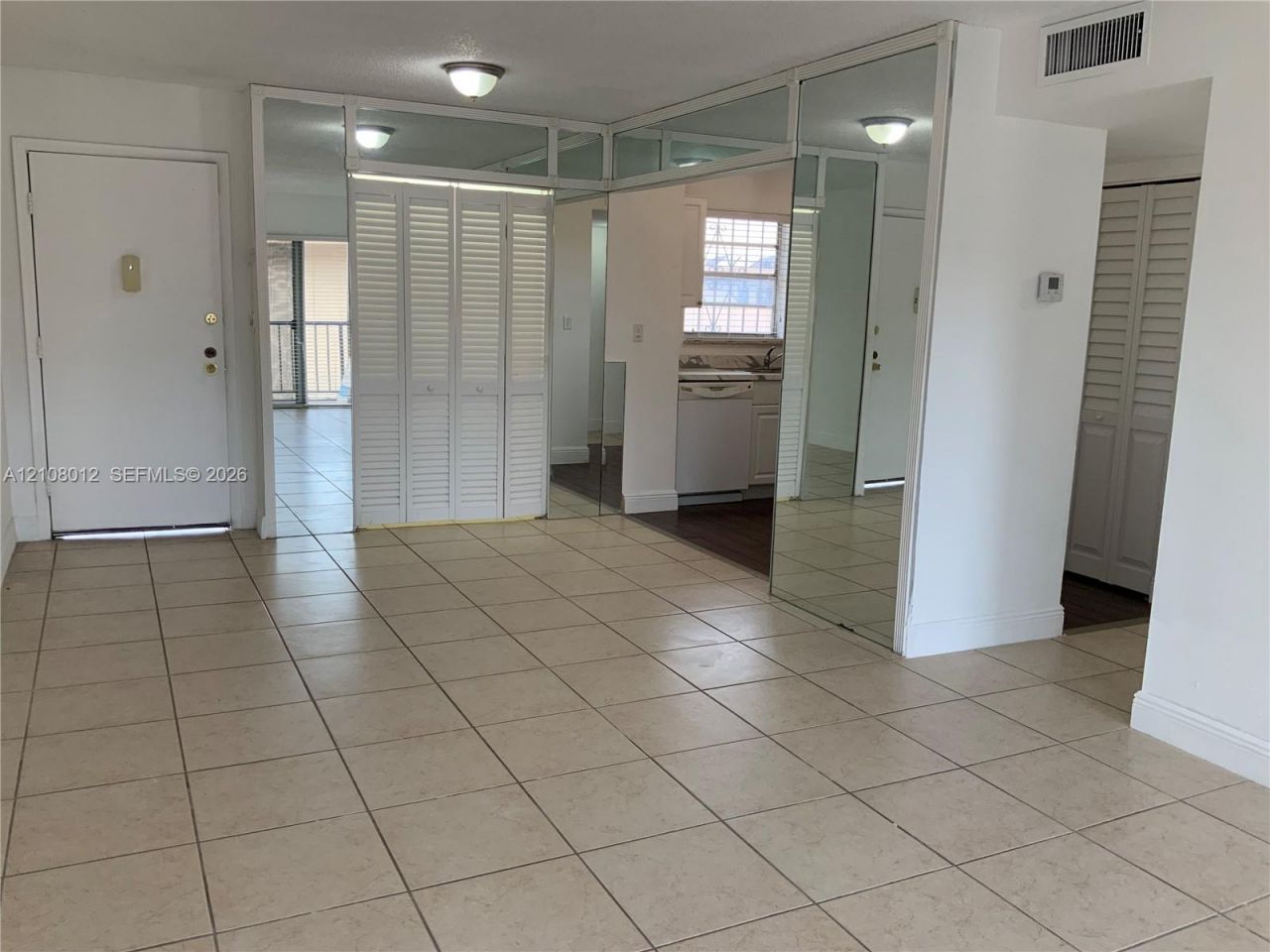 8889 Fontainebleau Blvd , Unit 403, Miami, FL 33172 Photo