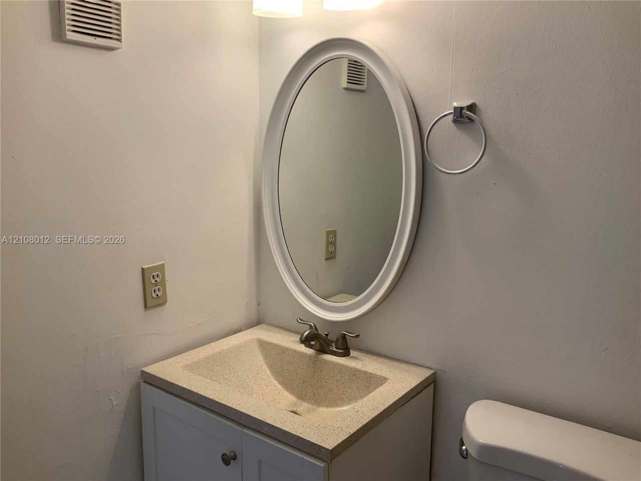 8889 Fontainebleau Blvd , Unit 403, Miami, FL 33172 Photo