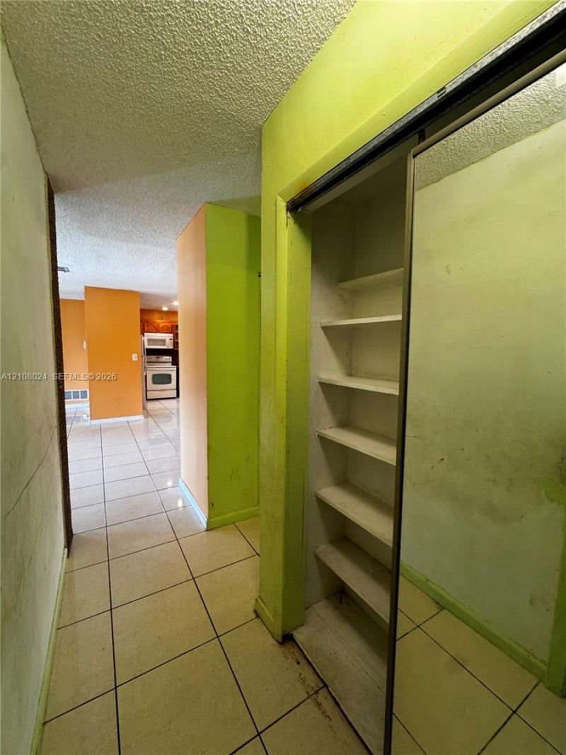 1251 NW 190th St , Unit A, Miami Gardens, FL 33169 Photo
