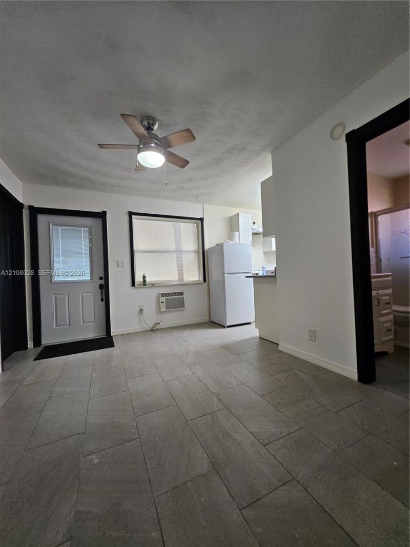 312 N 9th Ave N, Unit 2, Lake Worth, FL 33460 Photo