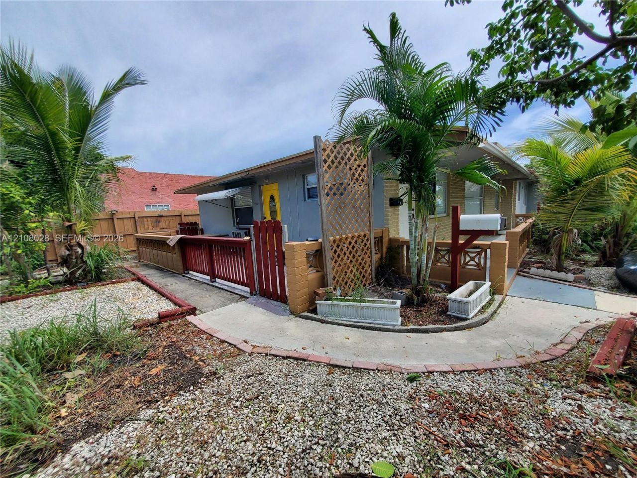 312 N 9th Ave N, Unit 2, Lake Worth, FL 33460 Photo